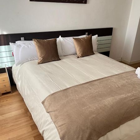 Apartamento En Zaragoza3 エクステリア 写真